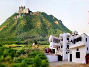 Hotel Devi Palace Udaipur Bagian luar foto