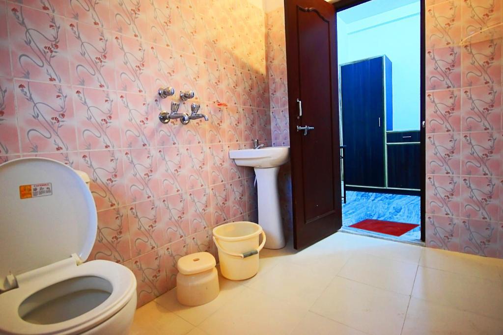 Hotel Devi Palace Udaipur Bagian luar foto